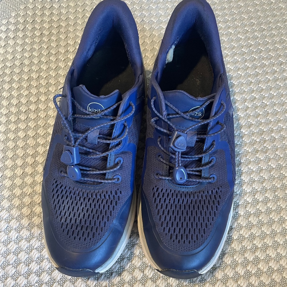Men’s running shoes kizik